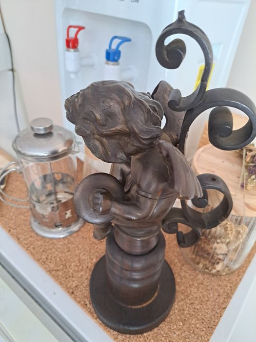 Херувим бронзова фигура