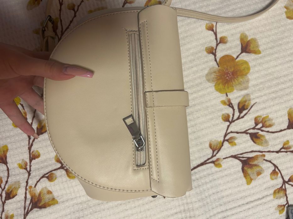 Чанта на Loretta