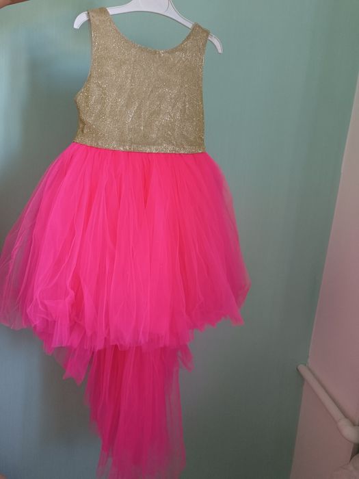 Нарядное платье на выпускной д/с.