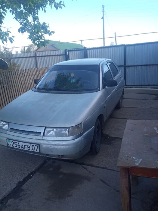 Продам ваз 2112 год выпуска 2002