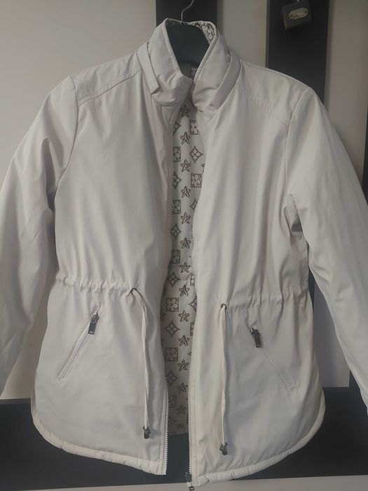 Дамско есенно яке