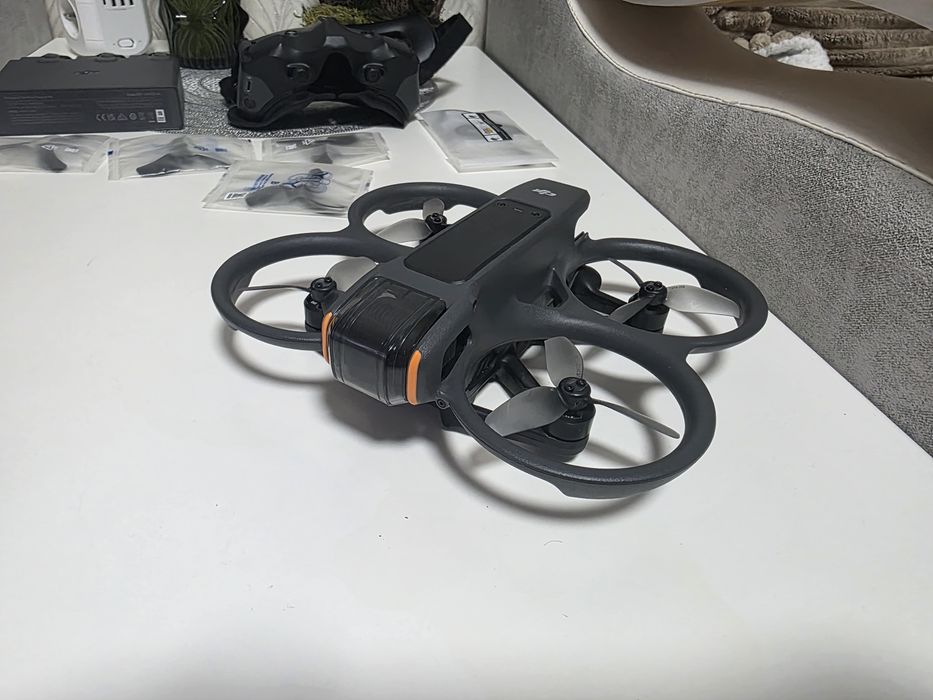 DJI Avata 2 combo