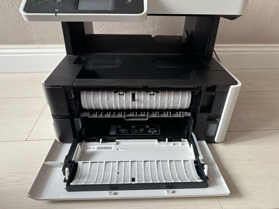 4 в 1 - Принтер-копир-сканер-факс Epson M3180