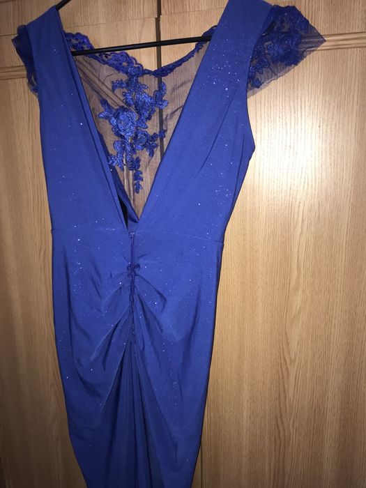 Rochie aproape noua