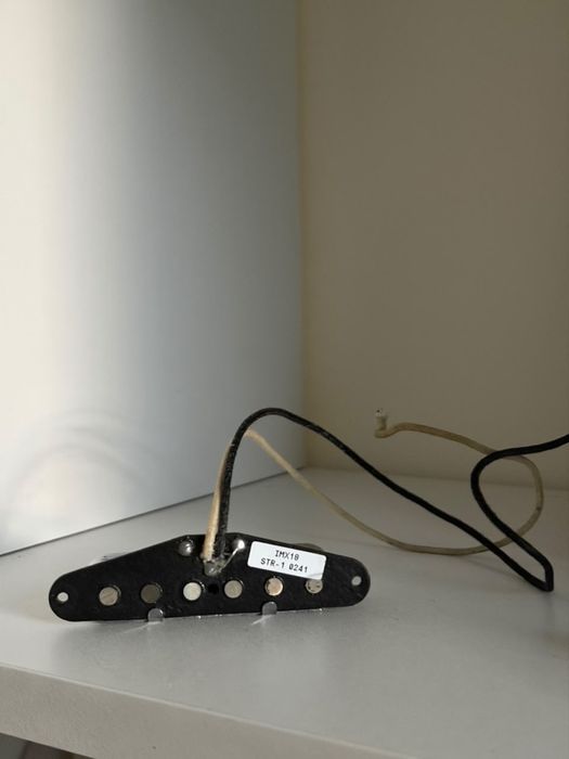 Звукосниматель Seymour Duncan str-1
