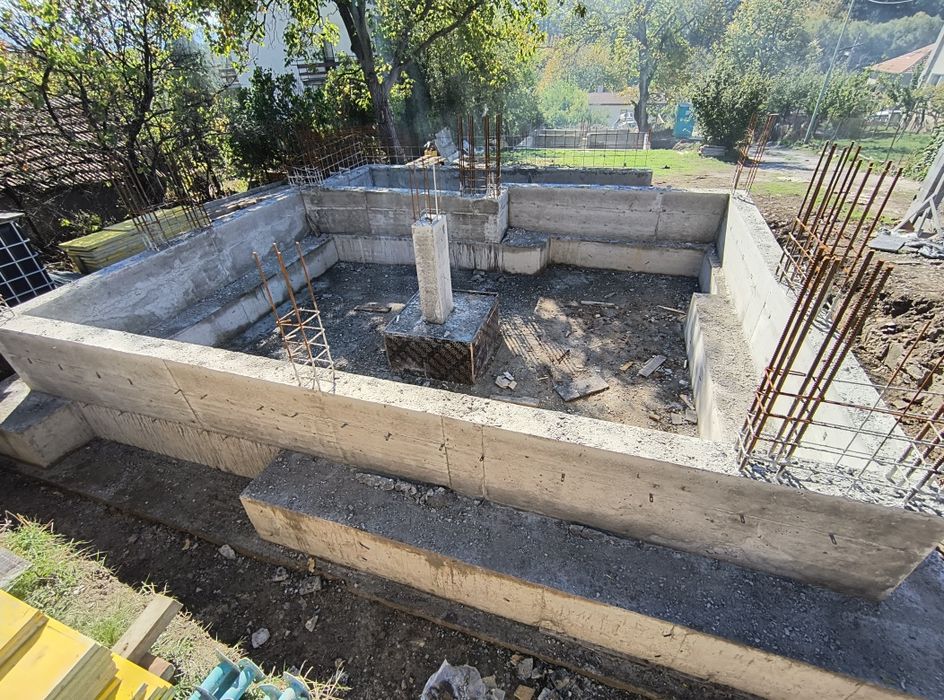 Продава се Къща в София, Оборище - 100 кв.м за 2100 €/кв.м - Снимка #2