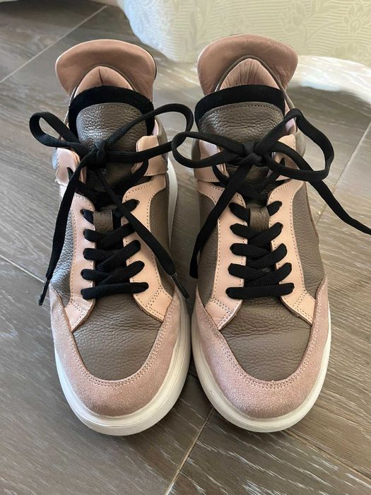 Дамски кецове на платформа от марката Bianki отлично състояние Бианки