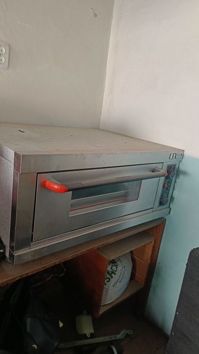 Печ срочни сотилади