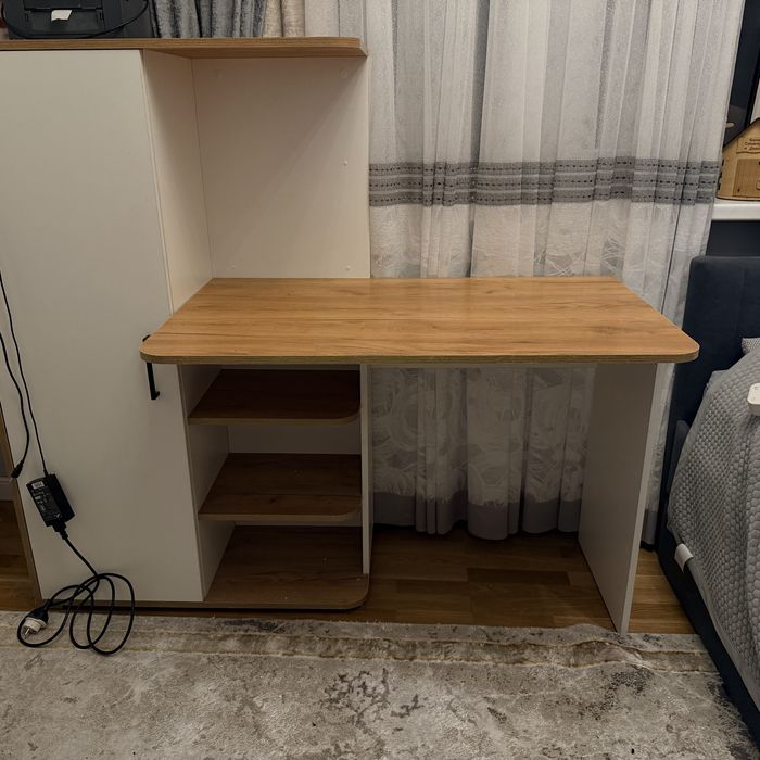 Продам парту в хорошем состоянии