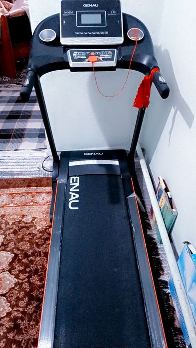 Беговая дорожка,продам срочно