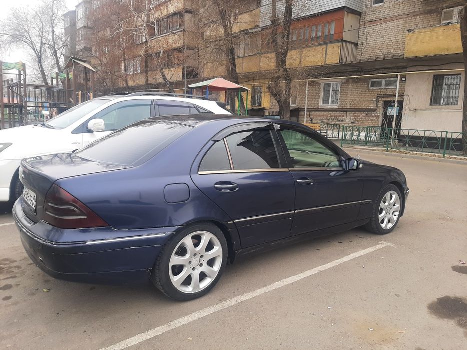 Мерседес С 240 ,