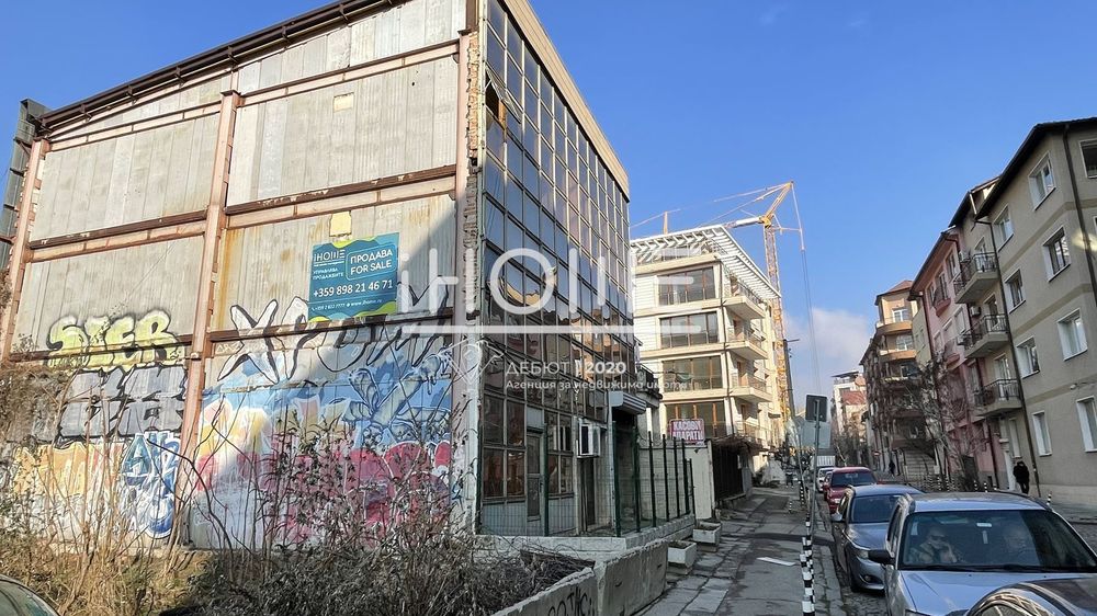 Продава се Парцел в София, Център - 1500 кв.м за 1334 €/кв.м - Снимка #2