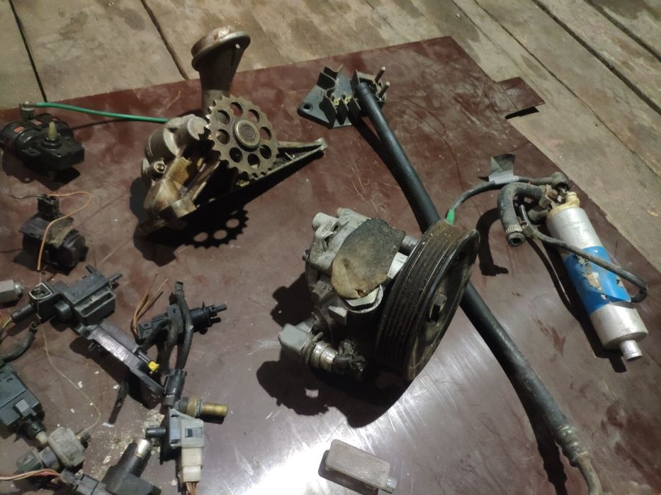 Запчасти на Мерседес w 210