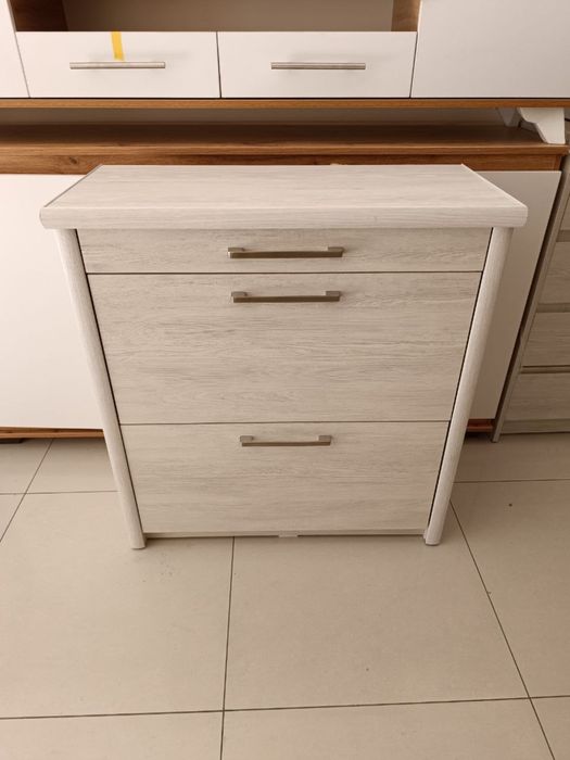 Обувница для вашего дома и комфорта