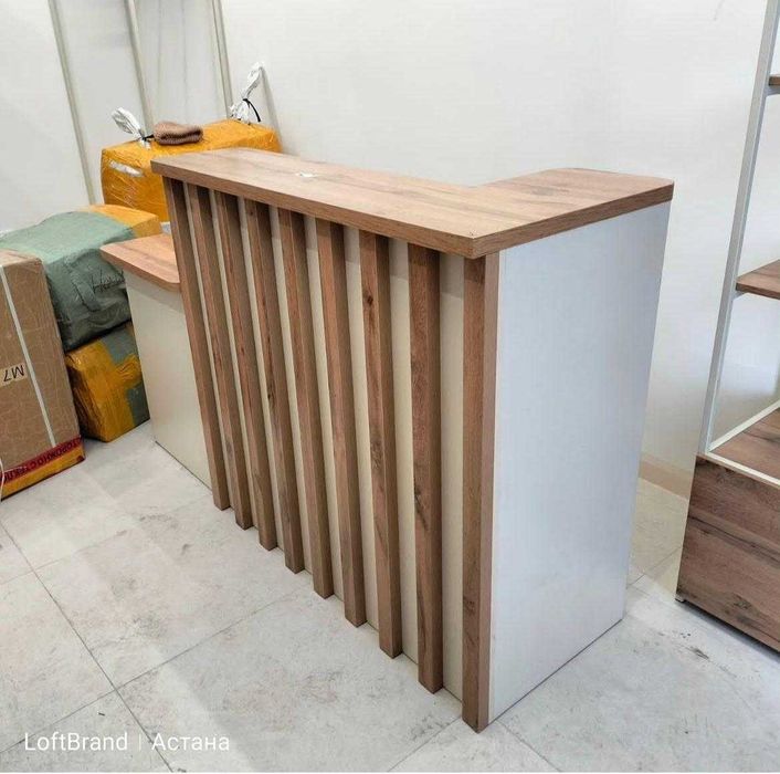 Распродажа стелажей