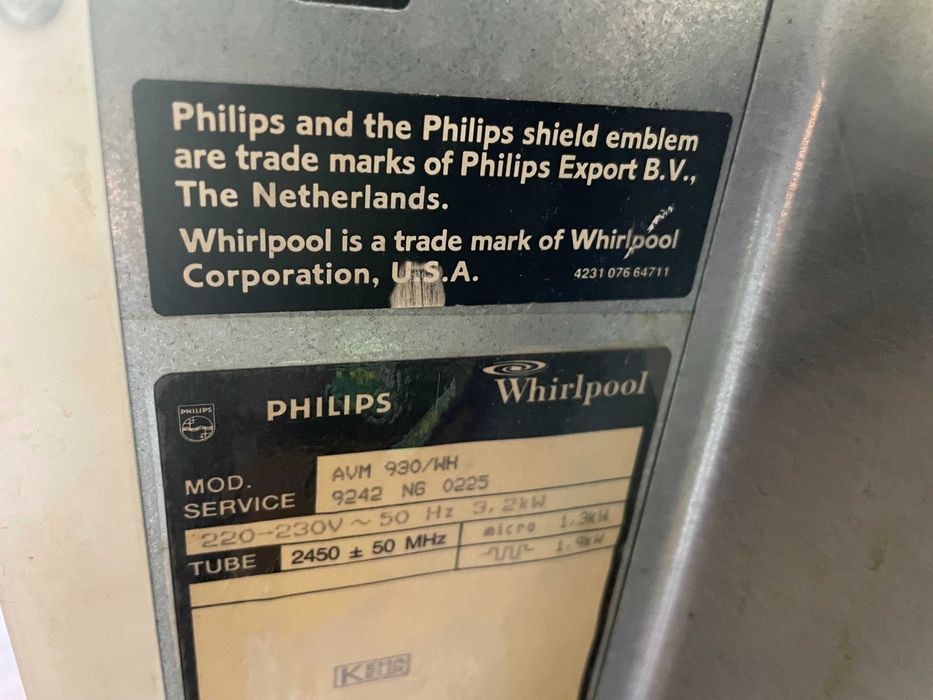 Cuptor cu microunde  si Gatire Philips-Whirlpool 28 Litri  Garantie 2