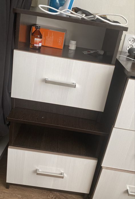 Продам спальный гарнитур