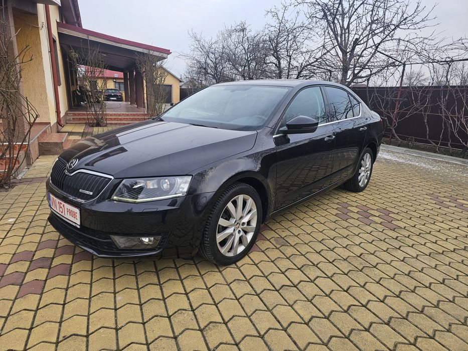 Skoda Octavia Model GreenLine,Bi-Xenon, Încălz.scaune, Navigație, Senz