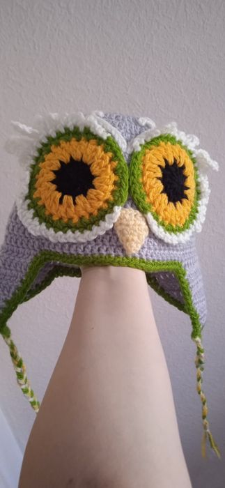 Продам вязаные шапки handmade