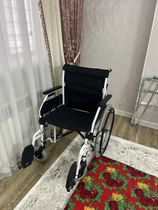 Индвалидная коляска