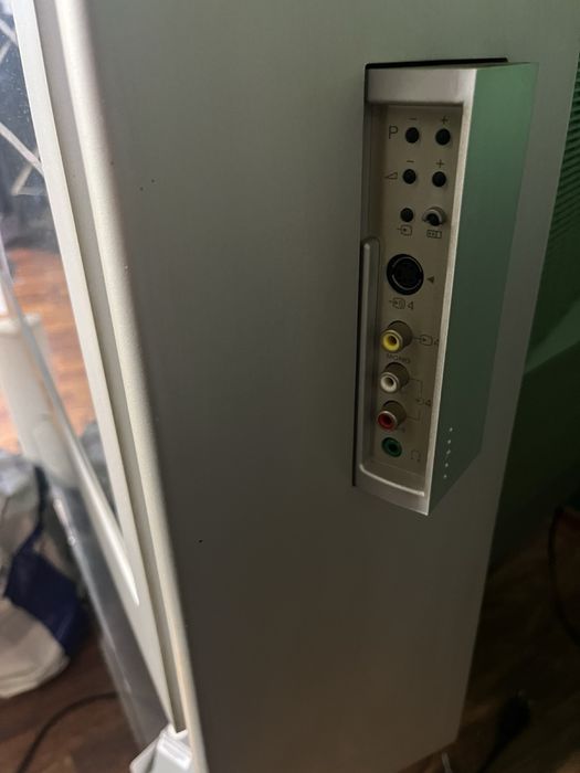 Sony Trinitron 32 инча
