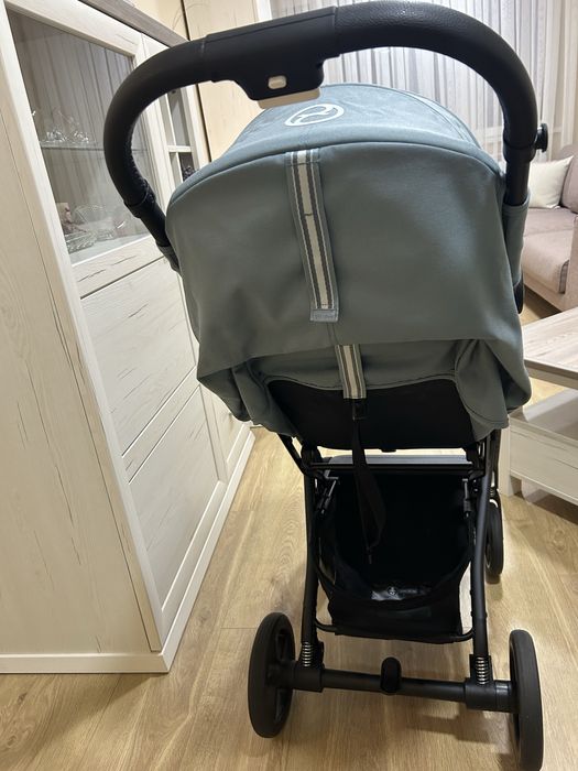 Бебешка количка cybex beezy
