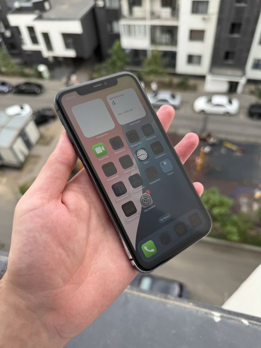 Продам Телефон Iphone 11 64Gb