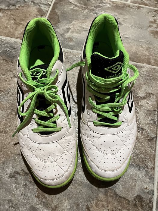 Бутонки umbro adidas