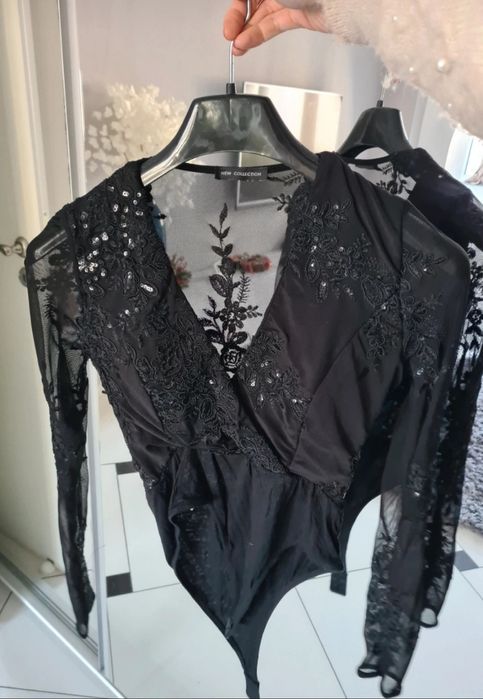 Body elegant cu paiete