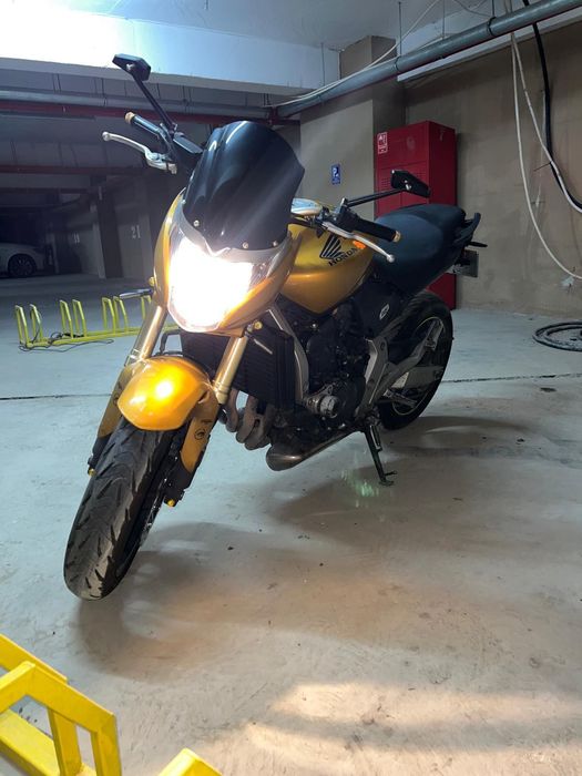 Honda Hornet impecabil