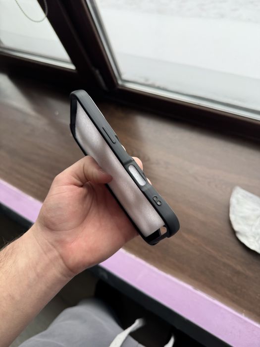 Чехол на iphone 17