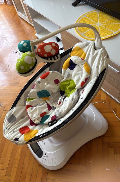 електрическа бебешка люлка 4moms mamaRoo