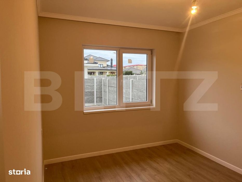 Casa individuala Oradea, zona linistita, cu gard imprejmuire din placi