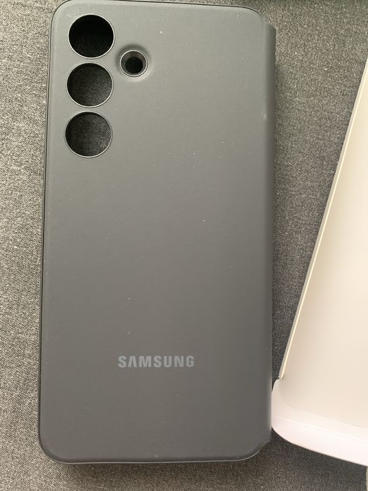 Оригинальный чехол Samsung Smart View Wallet Case для Galaxy S24.
