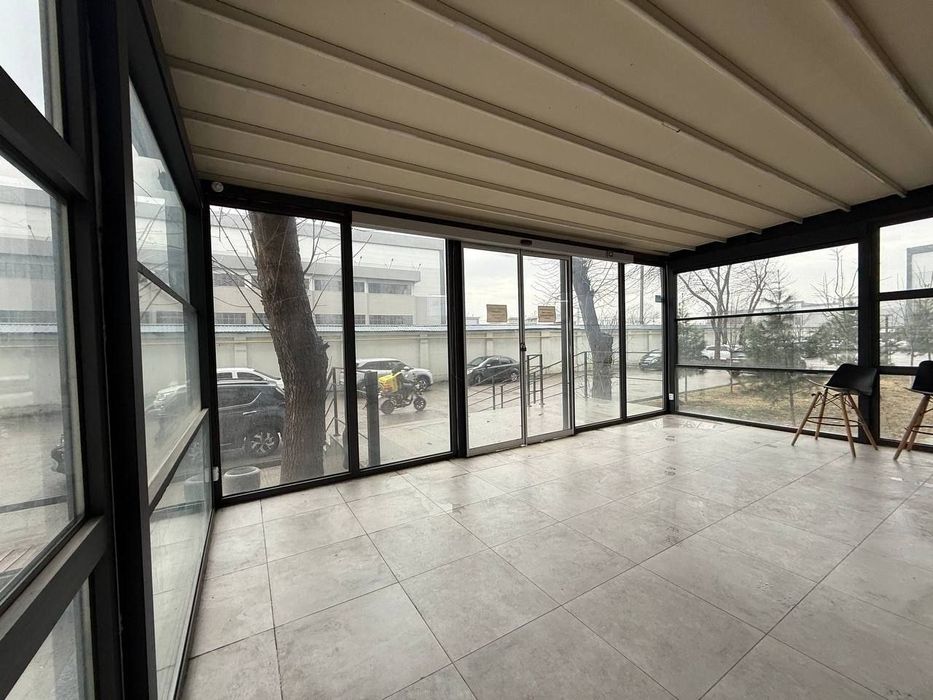 Продаётся коммерческое помещение. Махтумкули