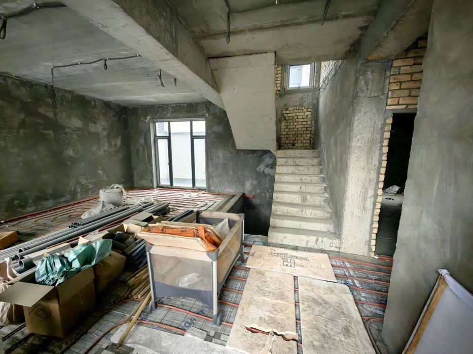 Продается  Коттедж Алфраганус| мирабадский район | бассейн есть