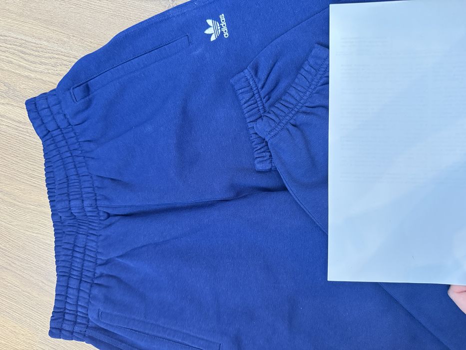 Почти новые джоггеры Adidas