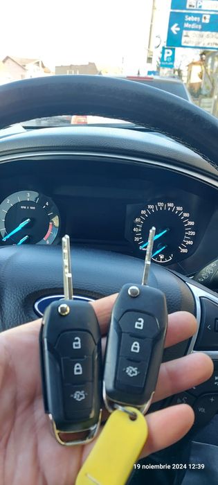 Programat chei și cartele auto și deblocări auto