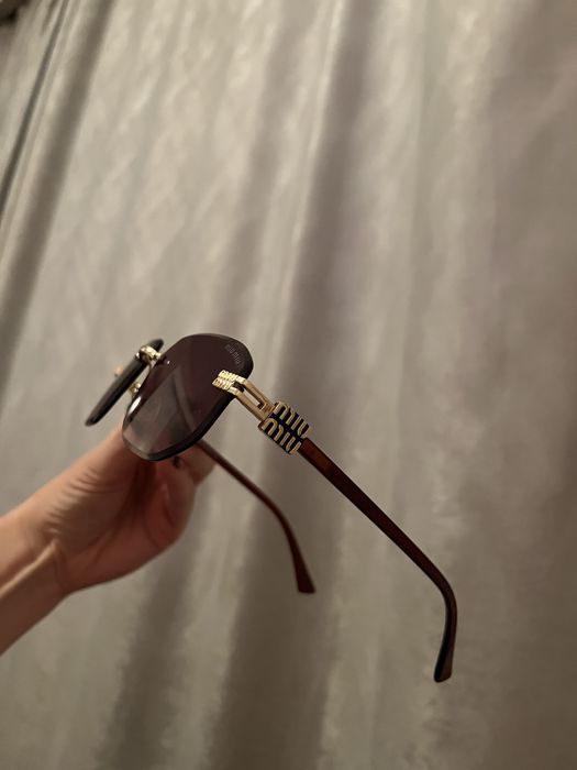 Слънчеви очила miu miu