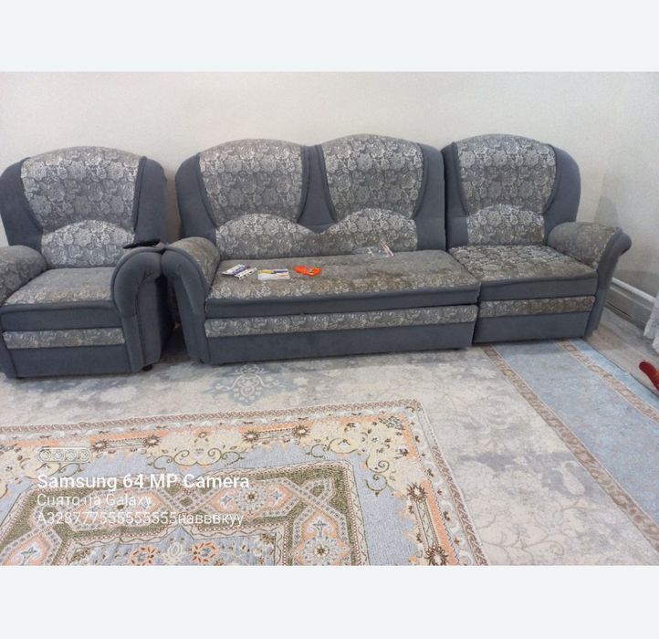 Диван сатылады 10 мын