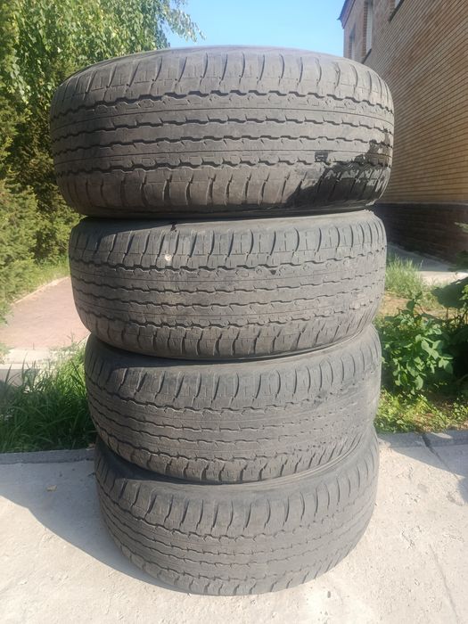 Dunlop 265 60 R18 комплект