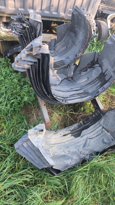 Aparatori noroi carenaje roata nissan navara d22 d40 d23 pathfinder