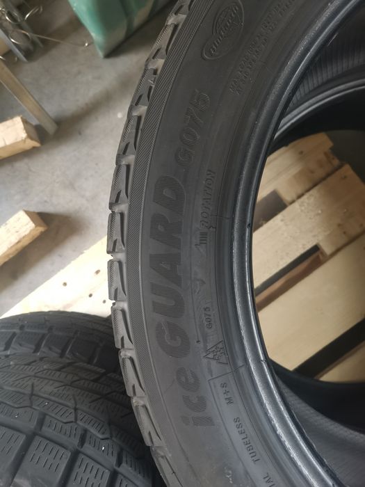 Зимни гуми 255 50 20 Yokohama ice guard