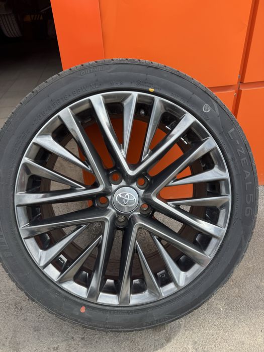 Диски R18 camry с резиной