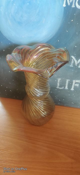 Комнатные вазы для цветов