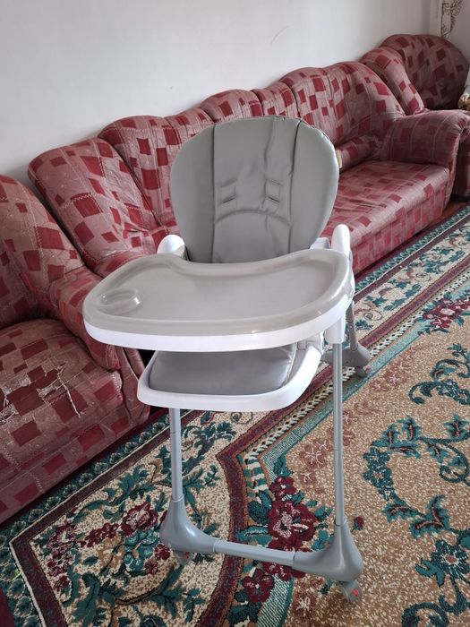 Стульчик для кормление