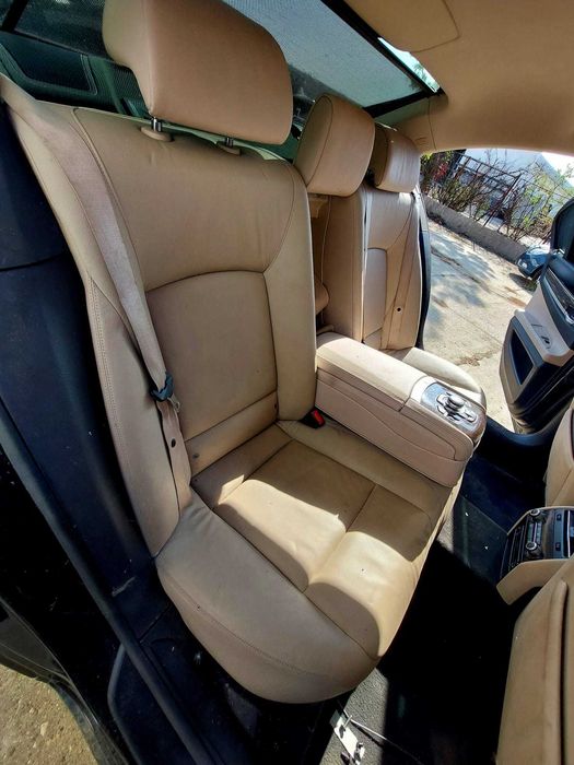Interior crem,BMW seria 7 -F01-2010