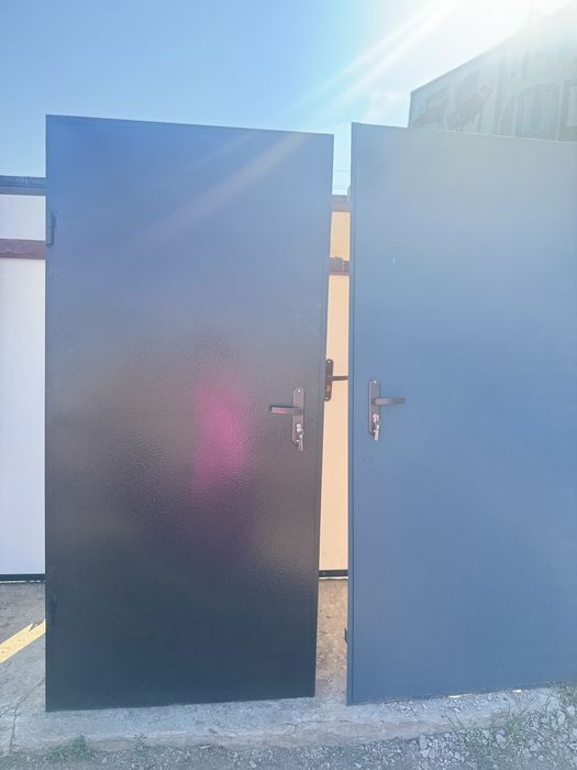 Металлические двери