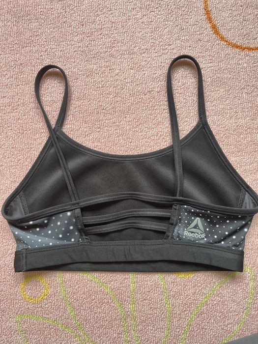 Спортно бюстие, Reebok