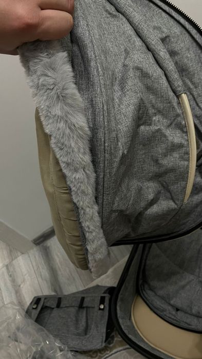 Коляска абсолютно новая